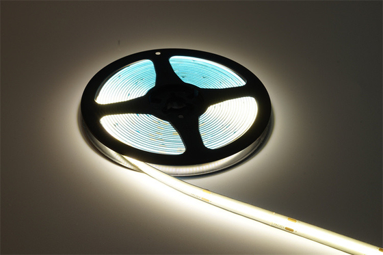 Room Decoration Smart Strip Lights with 30 LED/m and RGB Remote Control