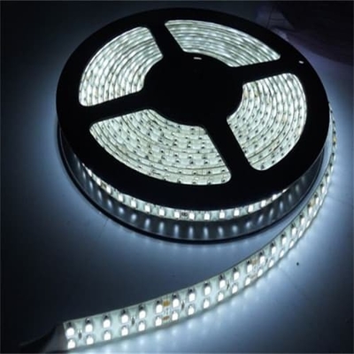 Powszechnie stosowane w dekoracjach światło LED Smart Flexible Indoor DV12V SMD5050 RGB LED Light Strip Kolorowe światła dla dekoracji domu