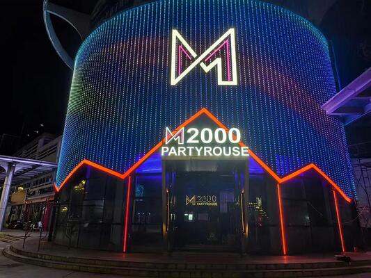 Stałe zewnętrzne oświetlenie LED Profil aluminiowy IP67 Inteligentny kontroler Wi-Fi Zewnętrzne domu Boże Narodzenie Świąteczne RGB LED Pixel Light